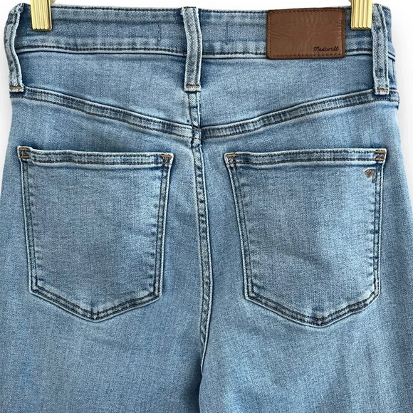 Madewell Curvy Roadtripper Jeans Women's Sz 25 in Benton Wash: Knee-Rip Edition - Picture 8 of 16